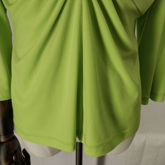 Julie Mitchell Lime Green Gathered V Neck Blouse Size L - Picture 5 of 8